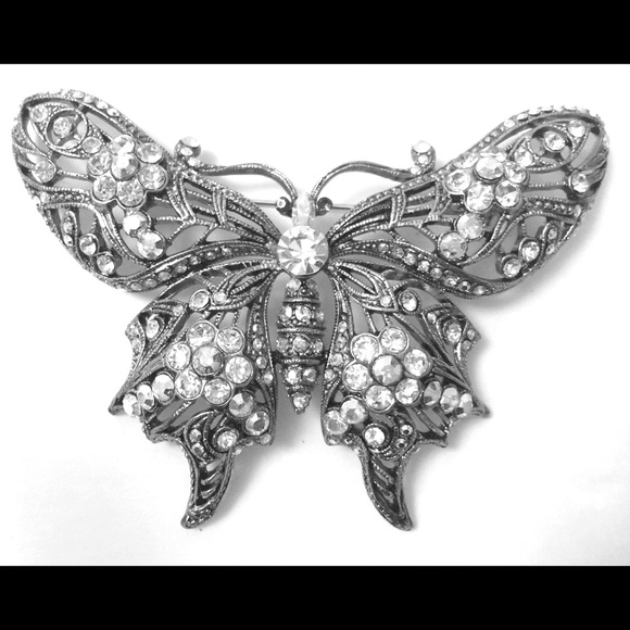 Vintage large sparkling butterfly brooch pin back - Picture 13 of 14